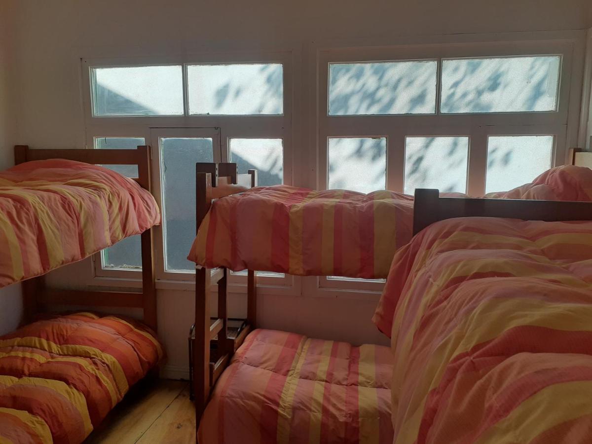 Hostal Backpackers Paradise Hostel Punta Arenas Esterno foto